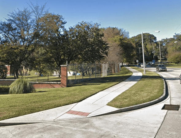 MacArthur Boulevard Bike Path